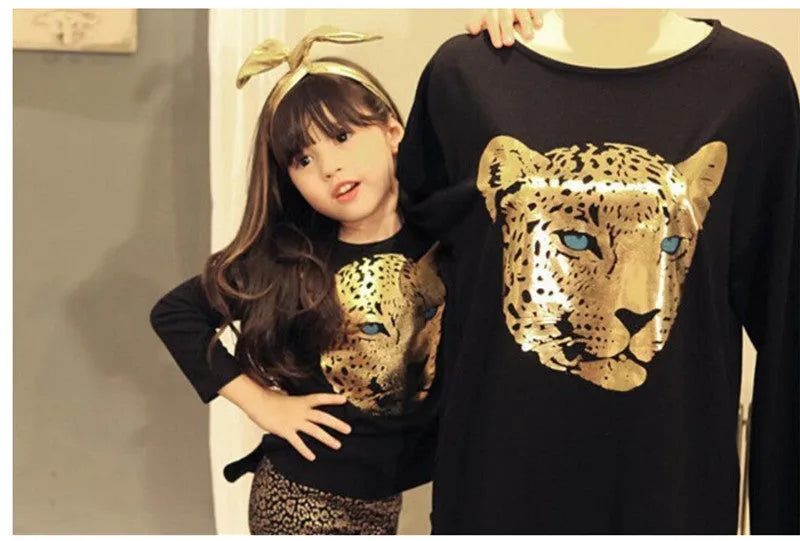 Children's casual summer clothing set showing short-sleeve top and trousers in one of four colours
