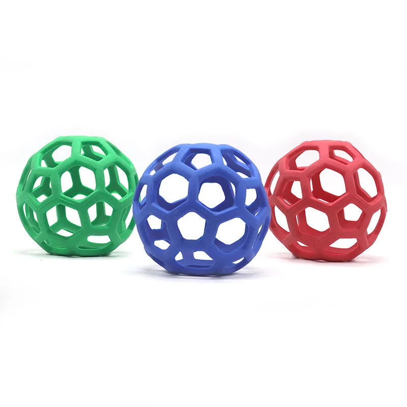 TPR pet toy ball in blue, green, or red with high elasticity and bite resistance