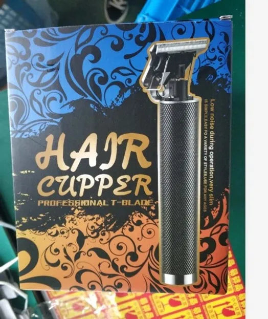 Longfeng cordless hair clipper with titanium ceramic blade, 1200mAh battery, 152 x 32mm body and USB charging cable