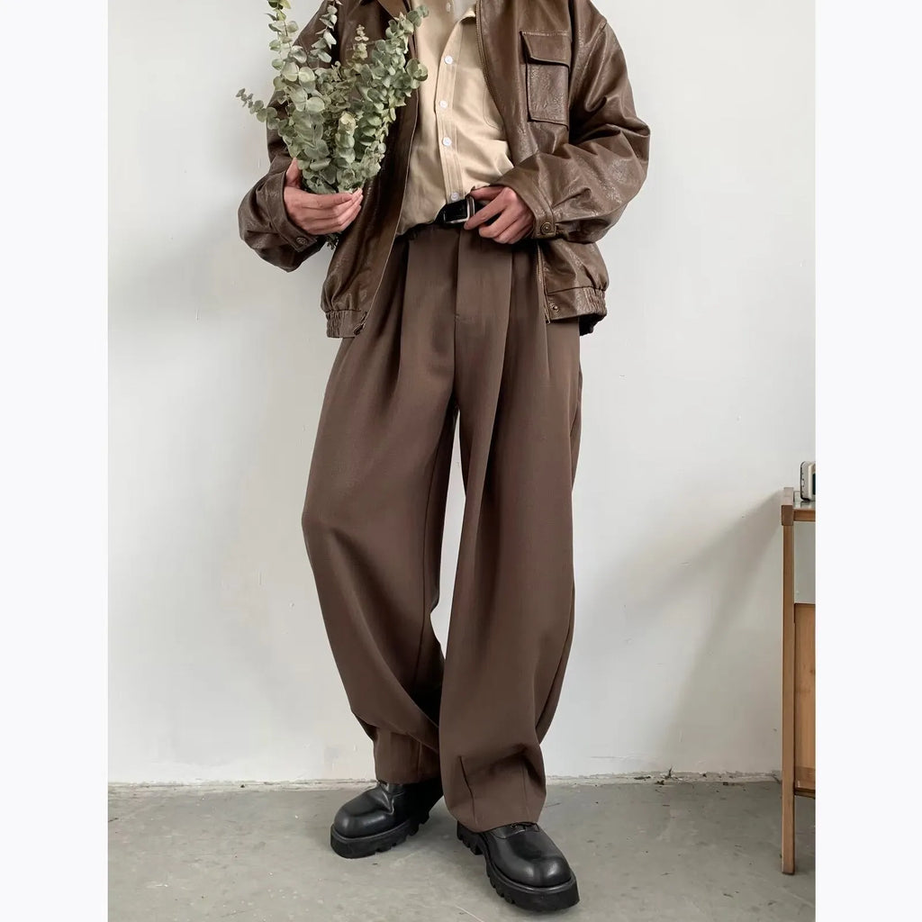 Japanese retro wide-leg drape suit pants for men in loose fit, black colour, synthetic fibre blend