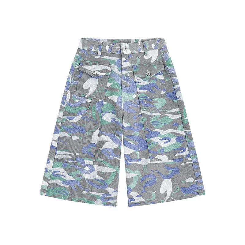 Women's cropped camouflage denim trousers with straight leg cut and front pocket