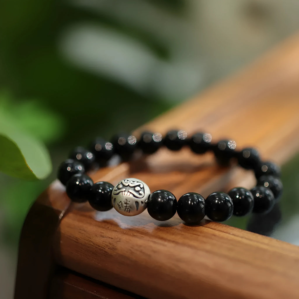 Natural black agate bracelet with sterling silver alloy clasp in Chinese style design