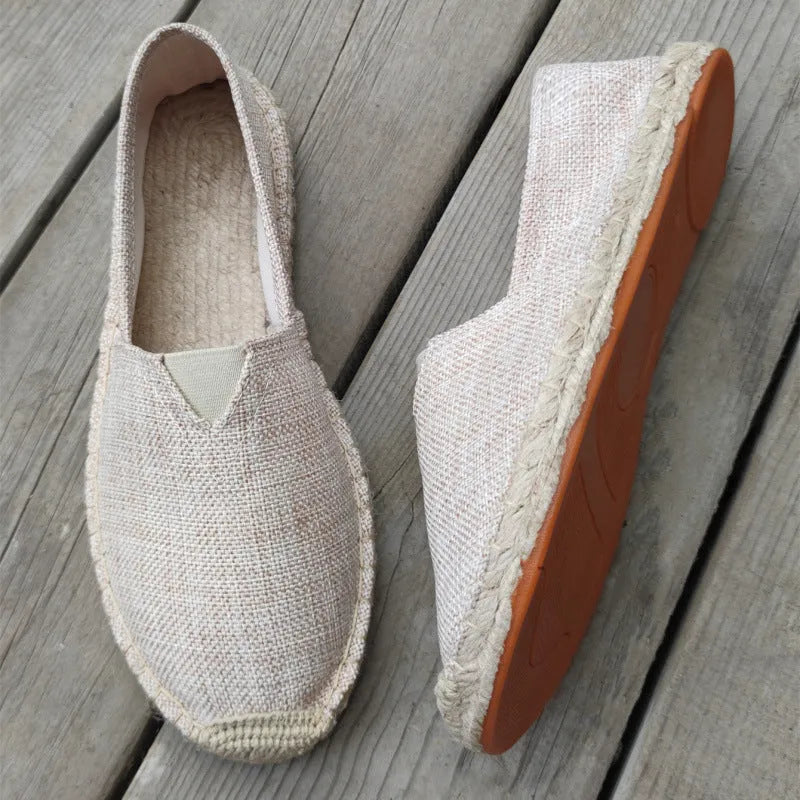 Men's canvas casual shoes in neutral colours with round toe design