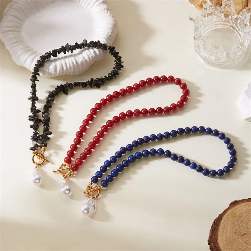 Hand-knit black natural gravel necklace with imitation pearl heart pendant on 31-40cm pearl chain for women