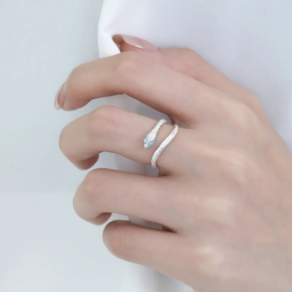 Cool Style adjustable opening snake zodiac ring in platinum silver tone