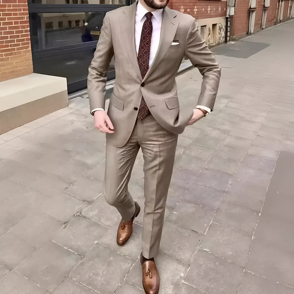 Men's slim fit two-button business suit in acetate fabric with pants, available in multiple colours and sizes