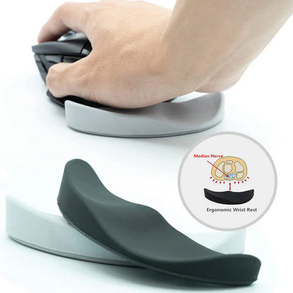 Ergonomic mouse pad with adjustable gel wrist rest for comfortable and precise computer and gaming use