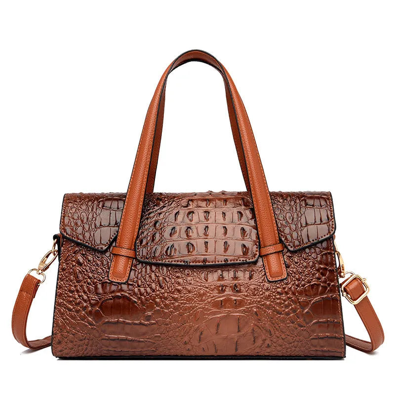 Soft leather large capacity shoulder messenger bag in horizontal square shape
