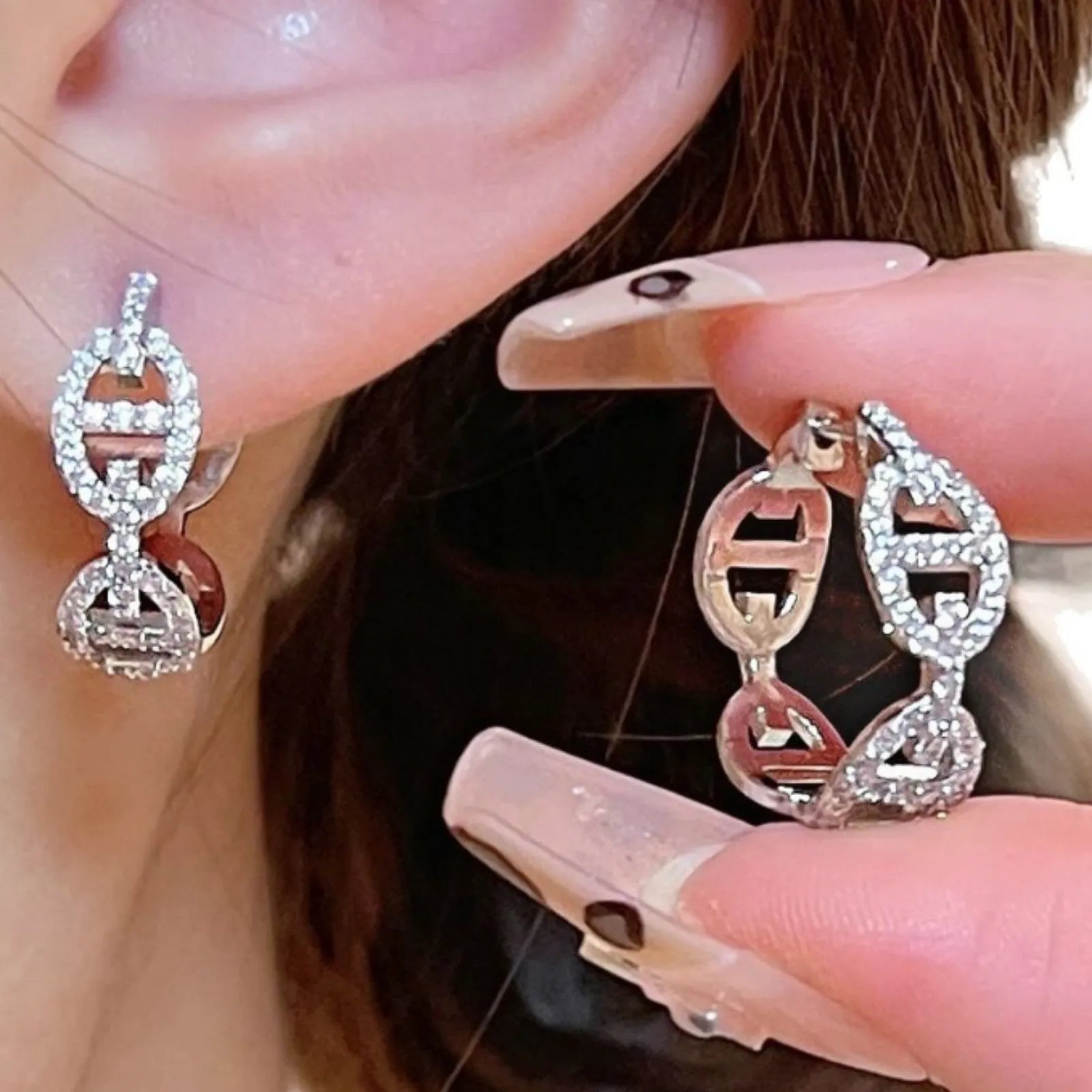 Women's diamond pattern earrings with thick gold plating in three metallic colour options