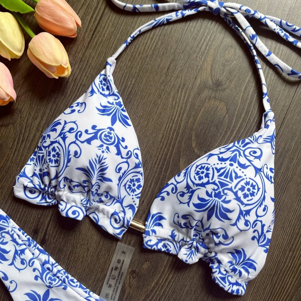 Women's blue and white porcelain printed bikini set with high elasticity and cotton lining for swimming