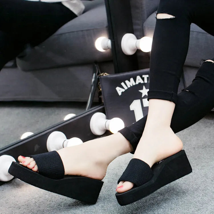 Women's elastic flat bottom slipper sandals 2018 new lady casual slides in black green red sizes 35-40