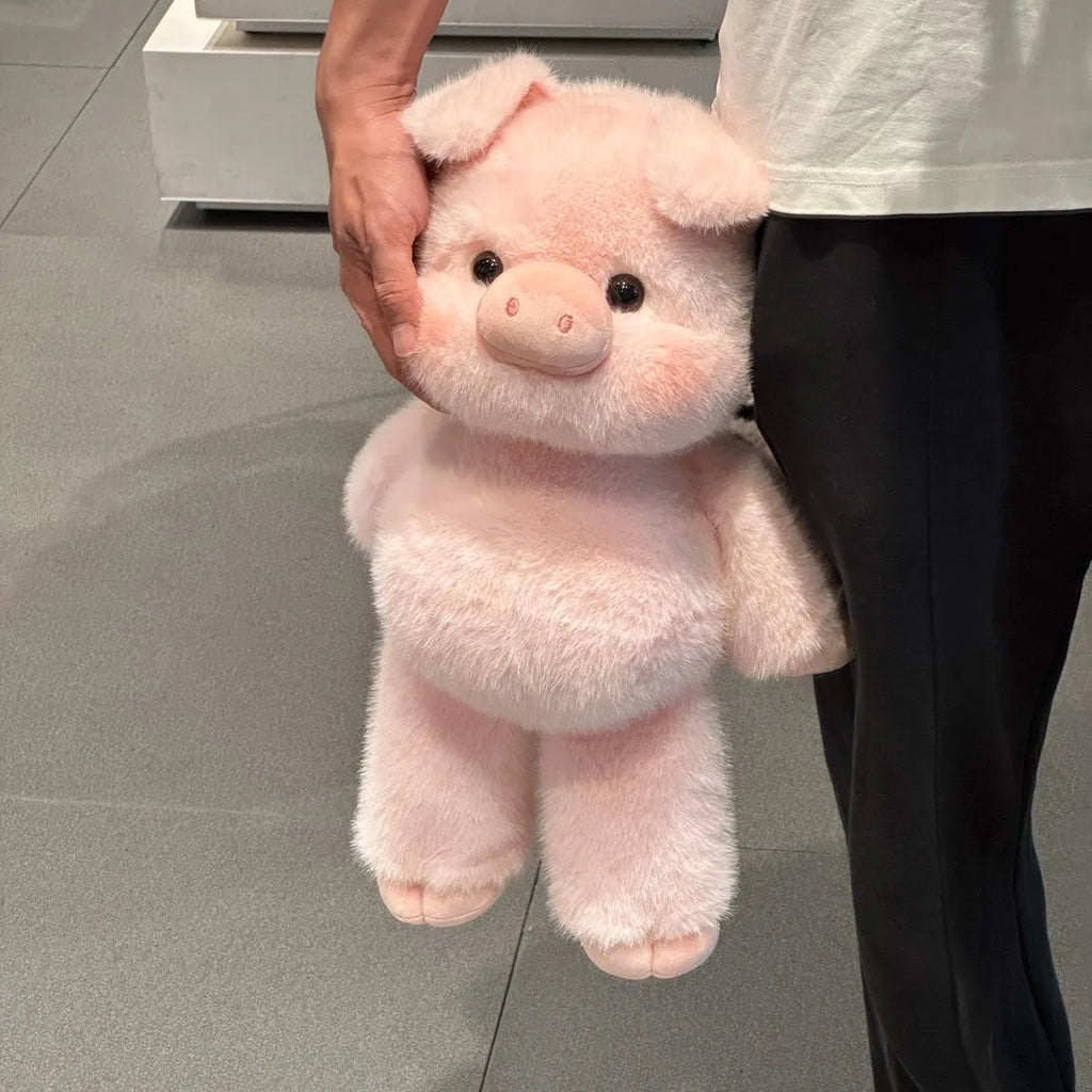 45cm Little Fragrant Pig plush doll in polyester, available in Whisper and Run Run styles from Cubs