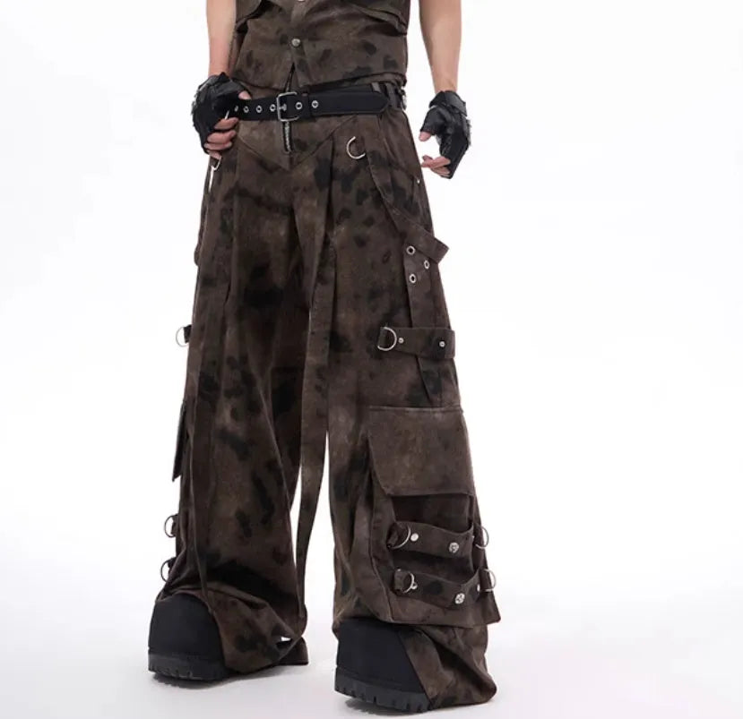 Men's denim vest and camouflage trousers two-piece set with semi-high collar and single-button fastening