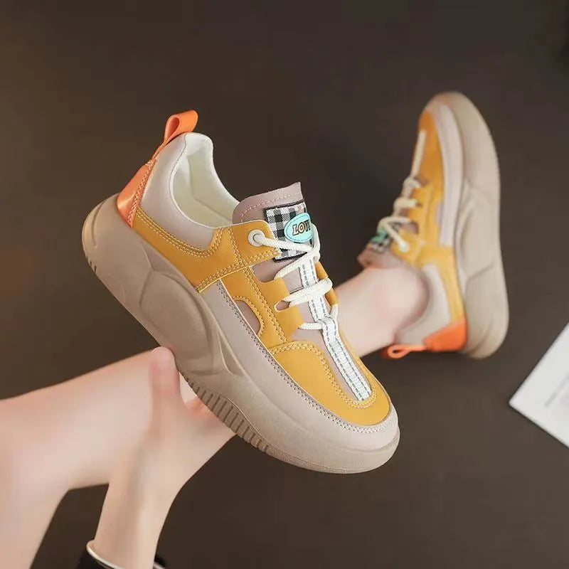 Women's thick-soled stitching sneakers in beige with round toe and front lacing
