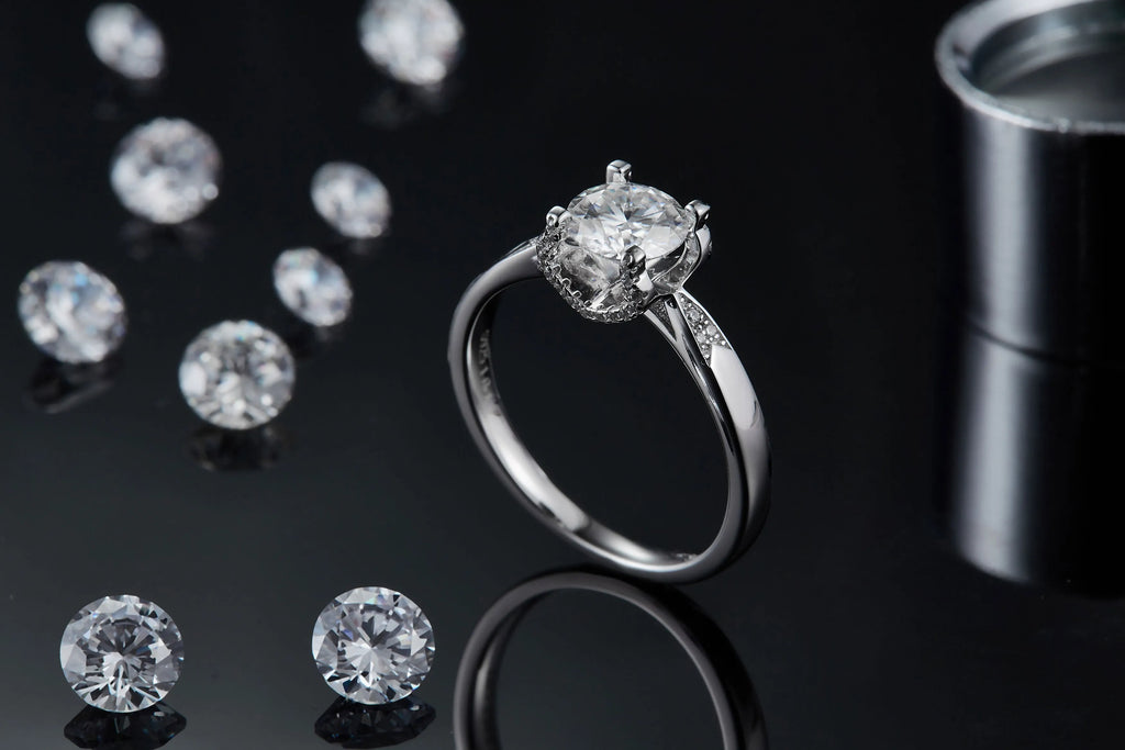 Star Guardian wedding ring set with 1-carat moissanite, S925 silver and platinum plating, sizes 5 to 9