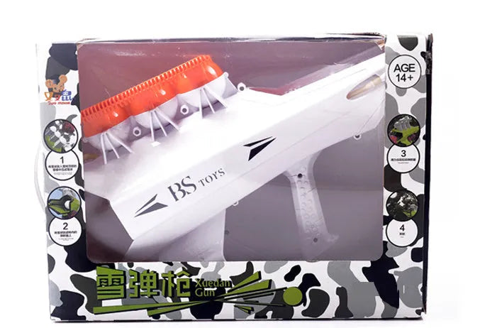 Snowball Clip Launcher in plastic black colour, 28x36cm, for outdoor winter snowball fights