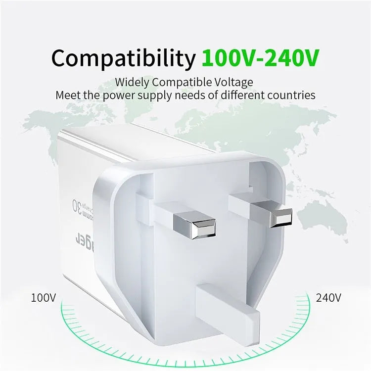 Three-port USB fast charger 30W QC30 mobile phone charger in white or black with EU UK US plug options