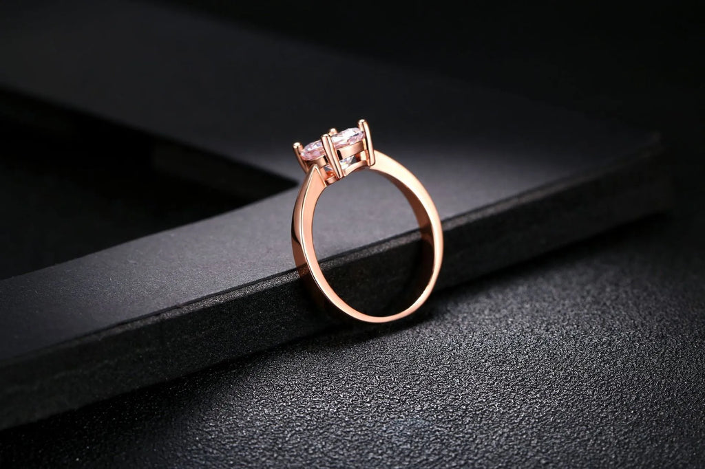 Rose gold and zircon ring with copper geometric band and gold-plated inlay for women