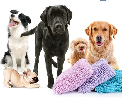 Premium chenille pet towels in various colors and sizes, designed to quickly and gently dry dogs and cats after bathing or outdoor activities.