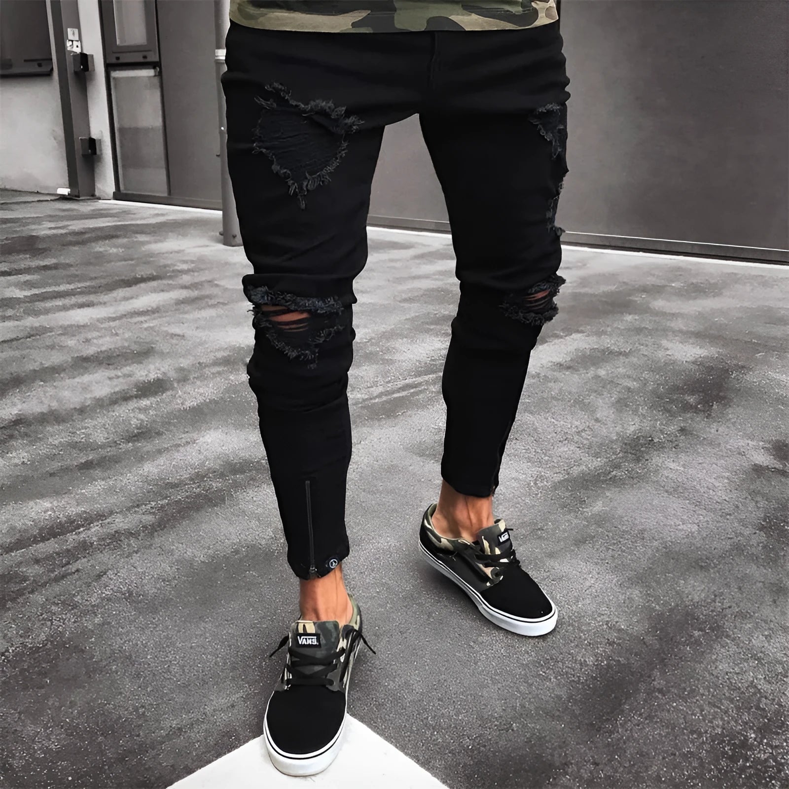 Blue streetwear ripped jeans with distressed finish on legs, straight-leg high-waist design, size S to 4XL