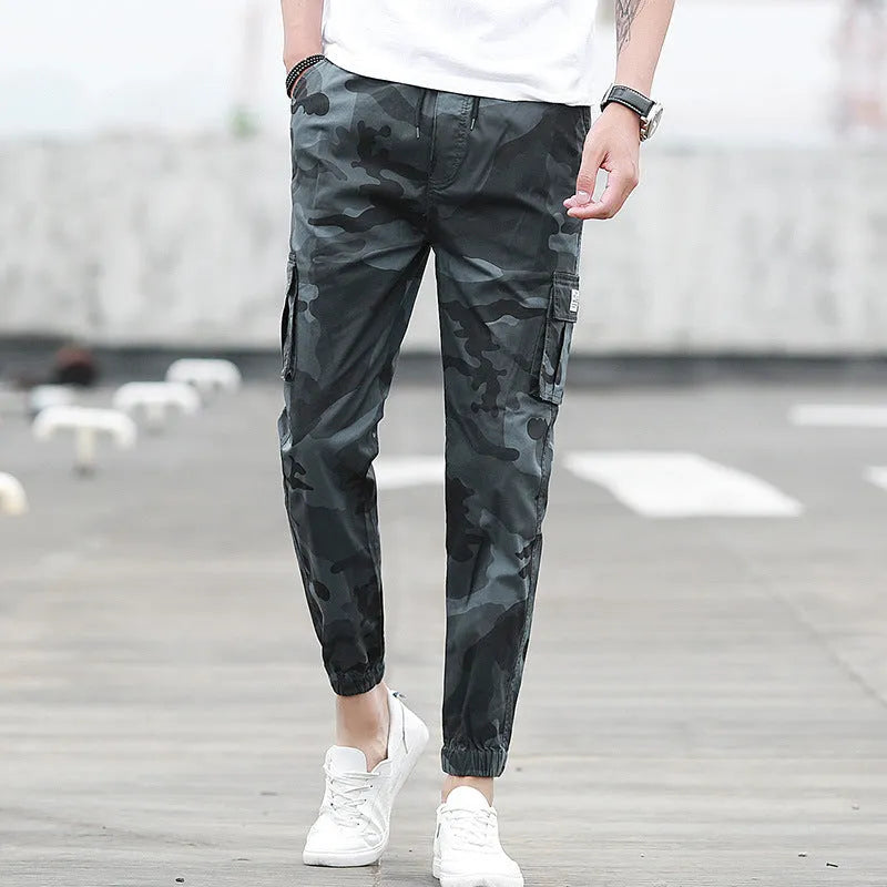 Men's camouflage multi-pocket nine-tenths cargo pants with elastic waist in army green colour