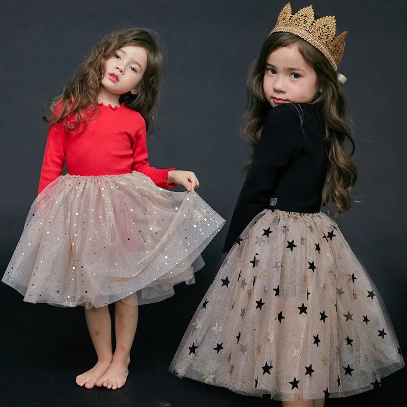 Girls' red cotton Christmas princess dress with lace trim, bow, and embroidered star decoration, long sleeves