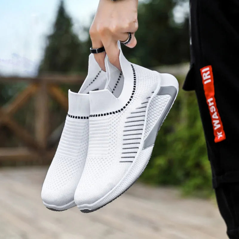 Men's mesh sock slip-on sneakers with striped design and flyknit upper in black colour