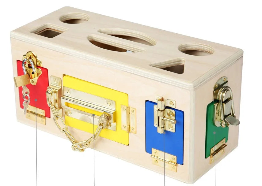 Wooden shape lock box educational toy for preschool children with twelve pieces