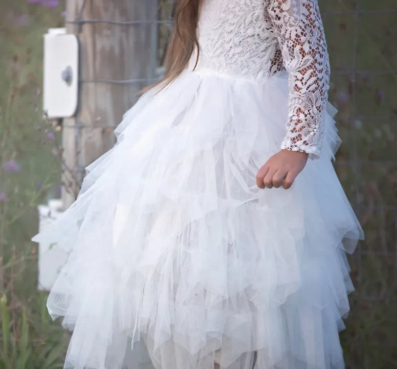 Girls white princess dress with lace sleeves and hollow pattern in cotton blend fabric