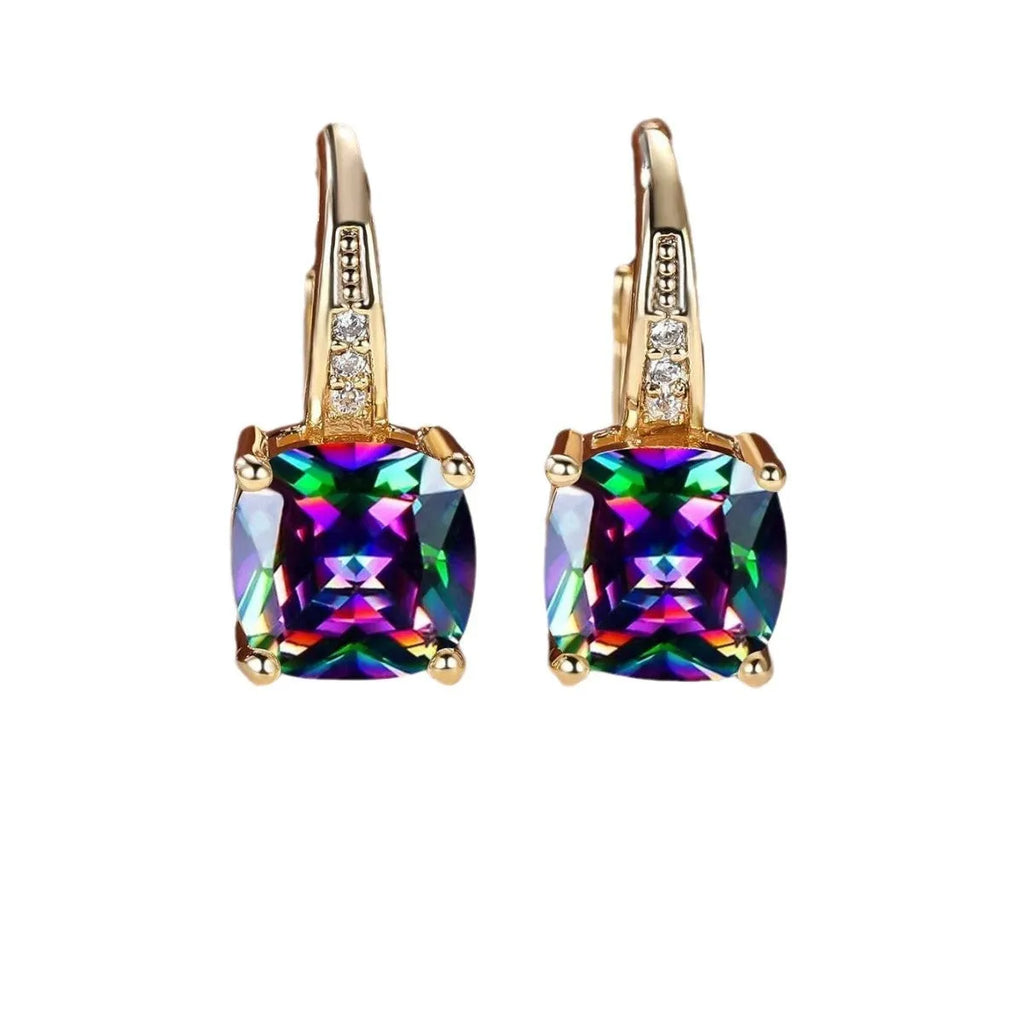 Quadrilateral geometric copper ear clip with colourful moissanite inlay and electroplated metallic finish