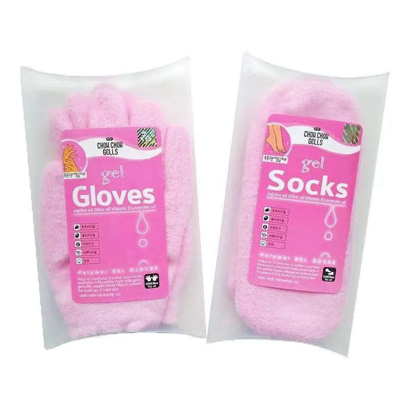 Reusable gel hand mask and foot mask set in pink or green with cotton spandex and vitamin E gel lining