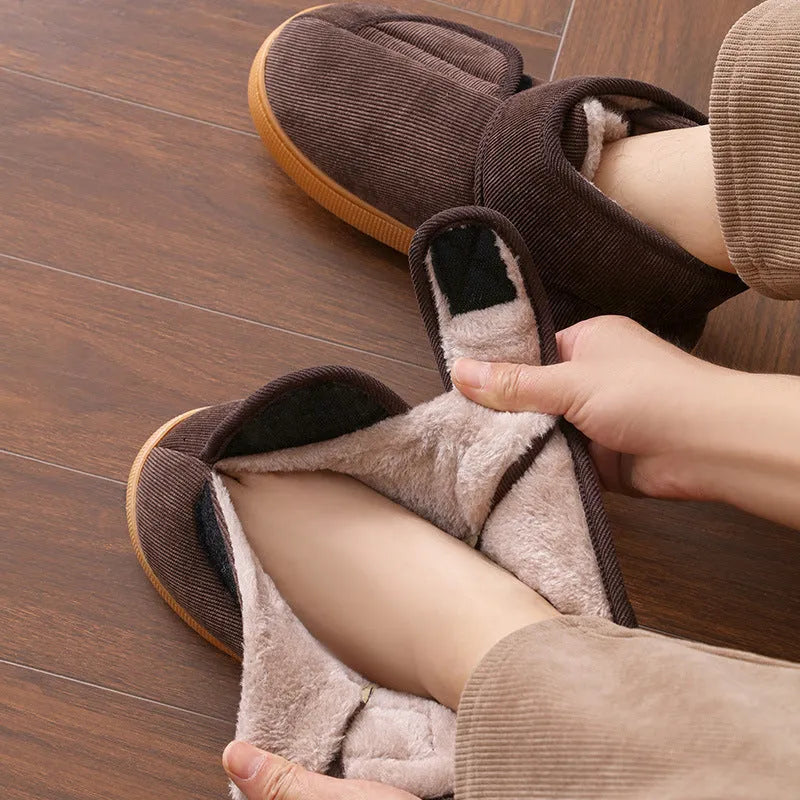 Large opening warm boots with anti-slip rubber soles for unisex adults, faux fur lining, round toe