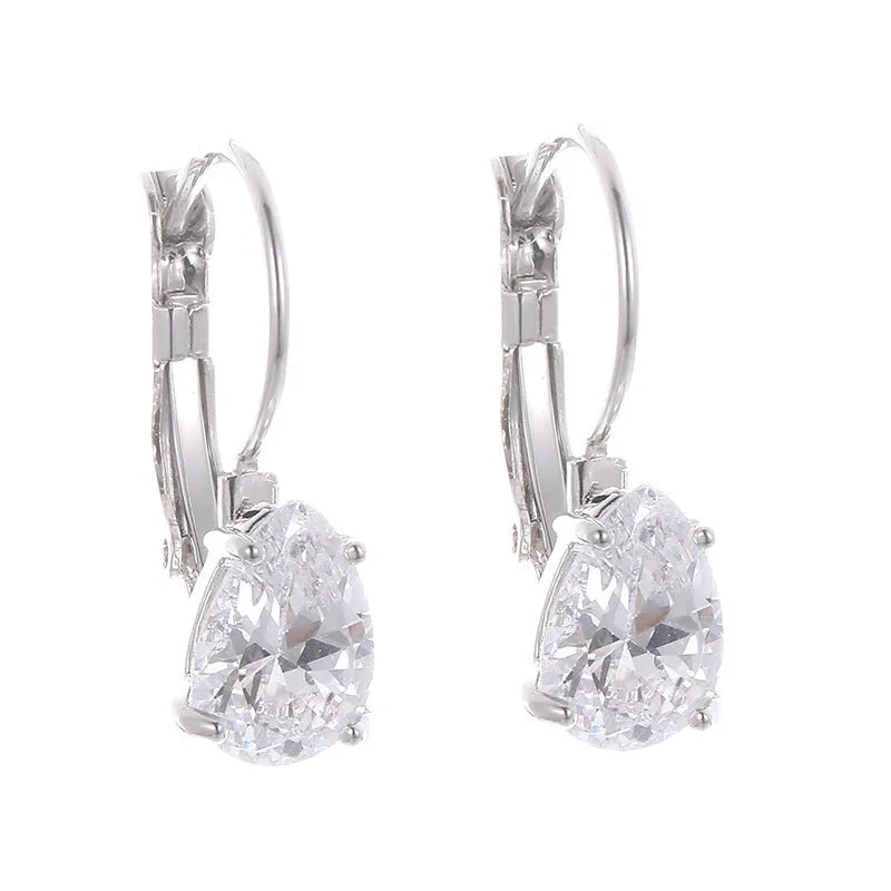 Women's drop-shaped fashion earrings in gold or platinum finish with copper construction
