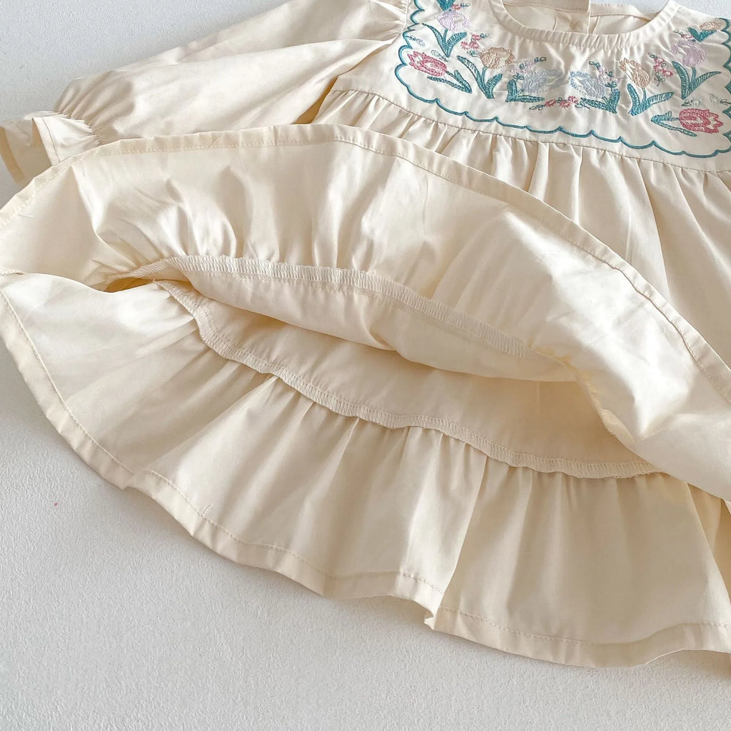 Girls' apricot long sleeve dress with ruffle sleeves, flower embroidery and princess skirt, sizes 80cm to 130cm