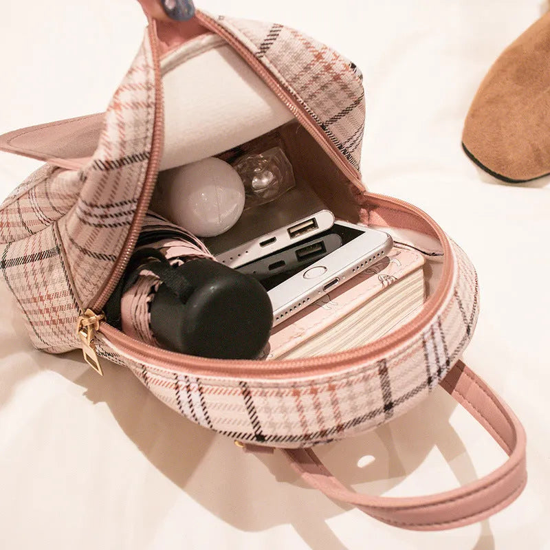 One shoulder diagonal phone bag in PU leather, shown in multiple colour options including black, blue, and pink.