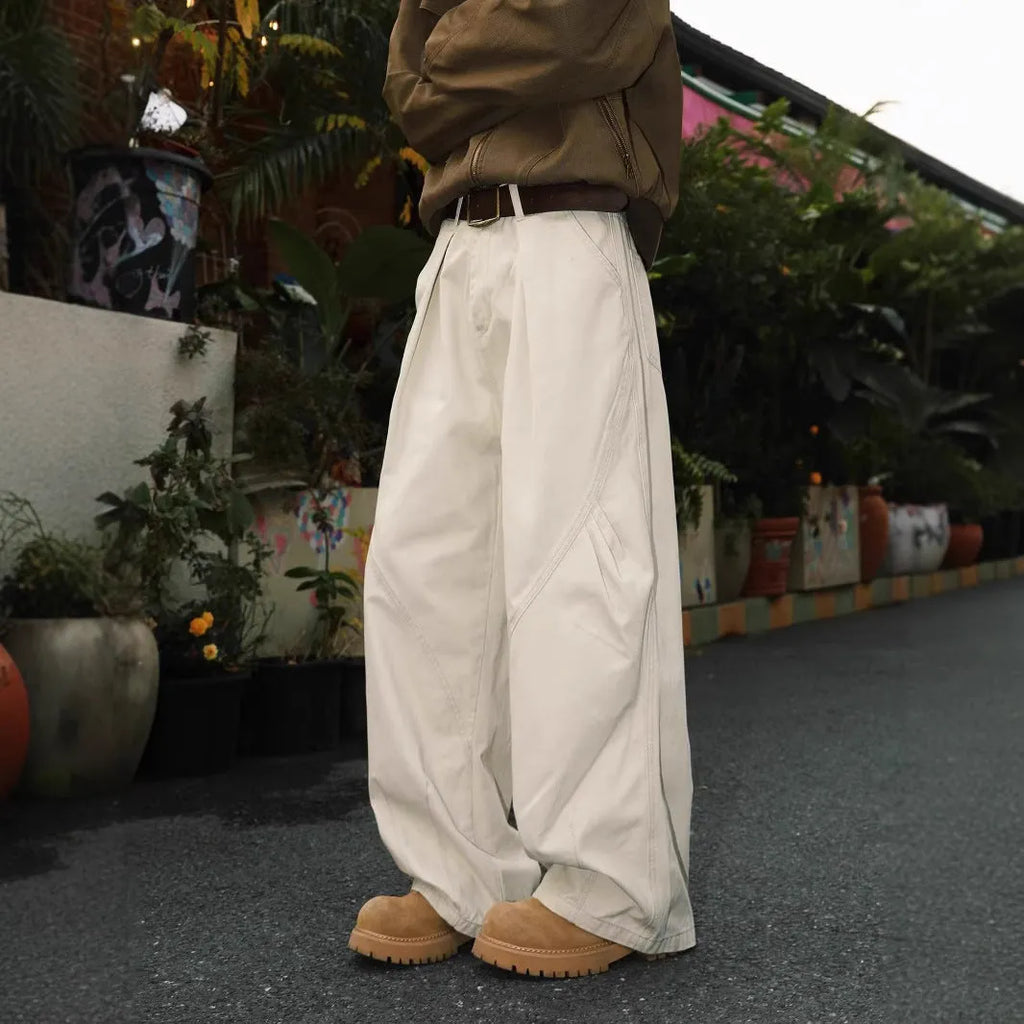 Straight leg cotton trousers with pleated front and micro-elastic waist in striped pattern