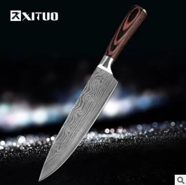 7Cr17 stainless steel kitchen knife with Damascus patterned 18 cm blade and coloured wood handle