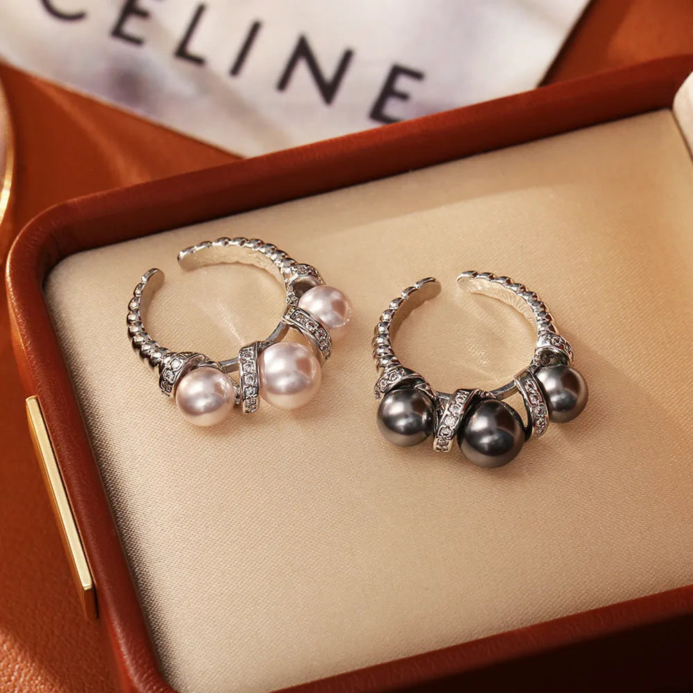 Liersherf open-end ring with round pearl, real gold plated on copper, grey or white colour option.