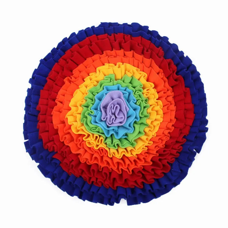 Dog snuffle mat measuring 55x55cm in plush material for slow feeding and sniffing enrichment