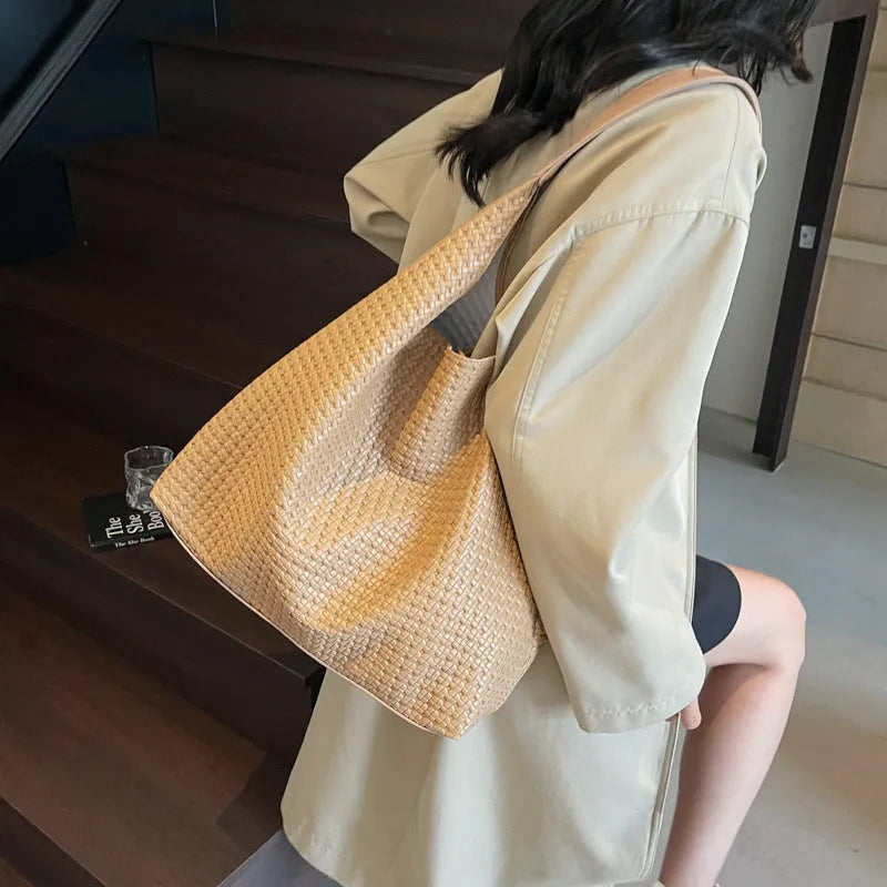 Retro high-grade women's woven tote bag in PU material, square vertical shape, 38x42x13cm, olive green colour