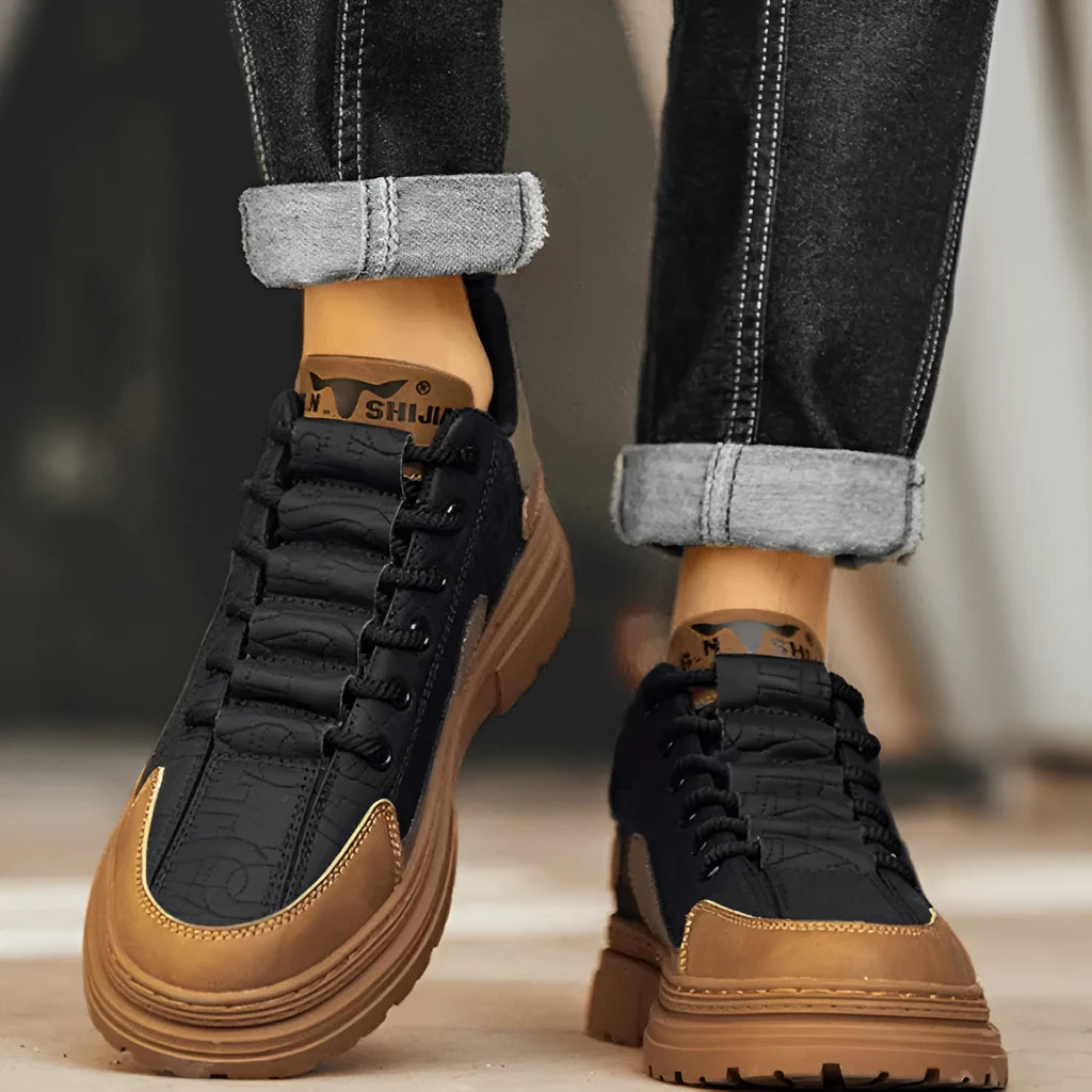 Summer platform casual sneakers with thick rubber sole and microfibre leather insole in black and white colour options