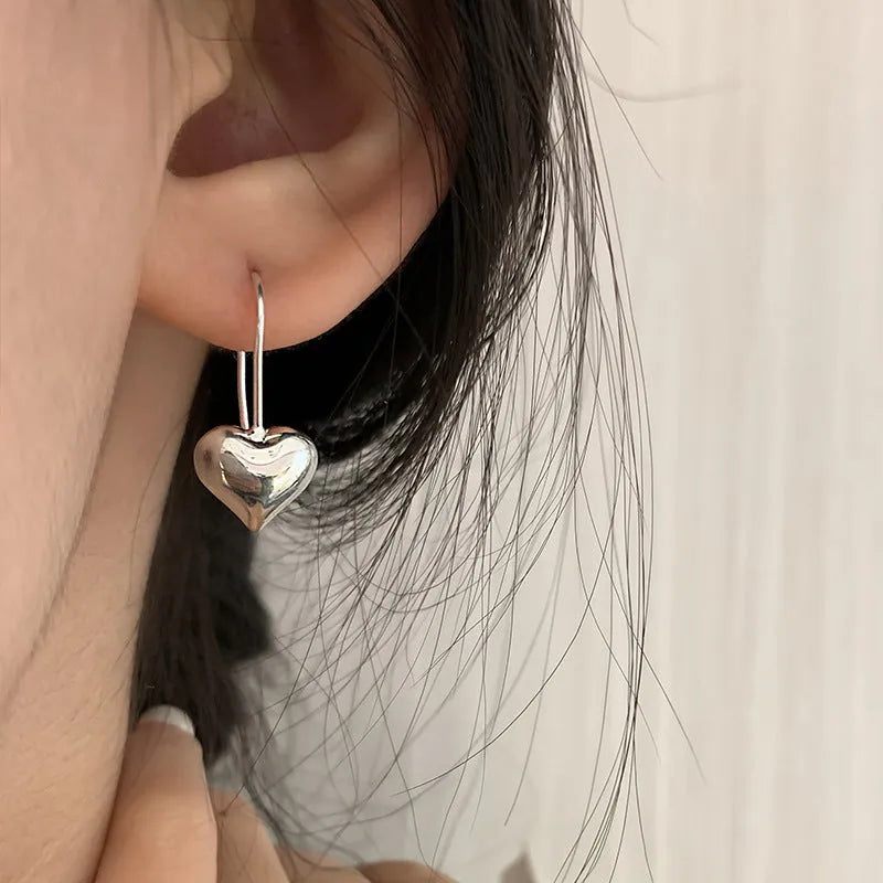 Korean style silver-colour heart-shaped copper earrings with glossy three-dimensional finish