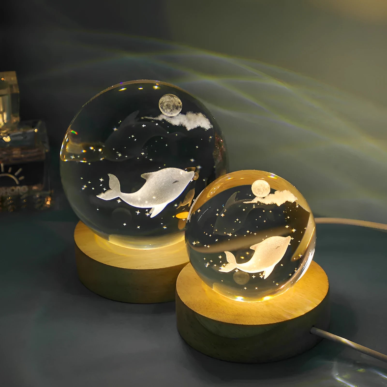 Transparent crystal ball night lamp with carved jellyfish design and USB cable