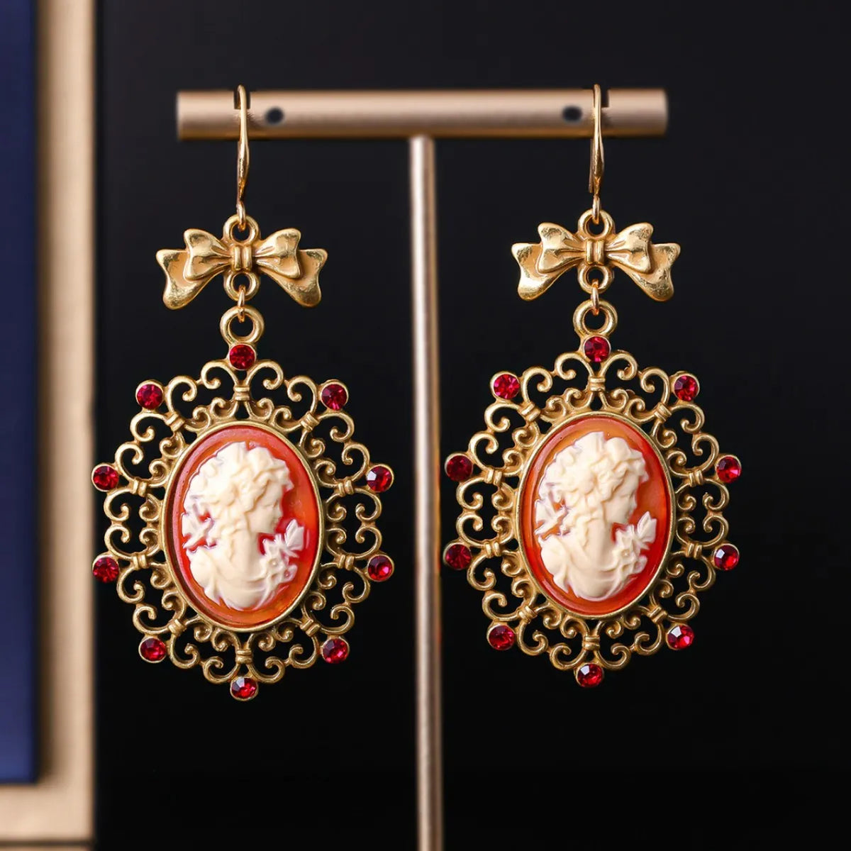 Retro court beauty head earrings in alloy with bow detail and electroplated finish, Beauty Head Ear Drops colour.
