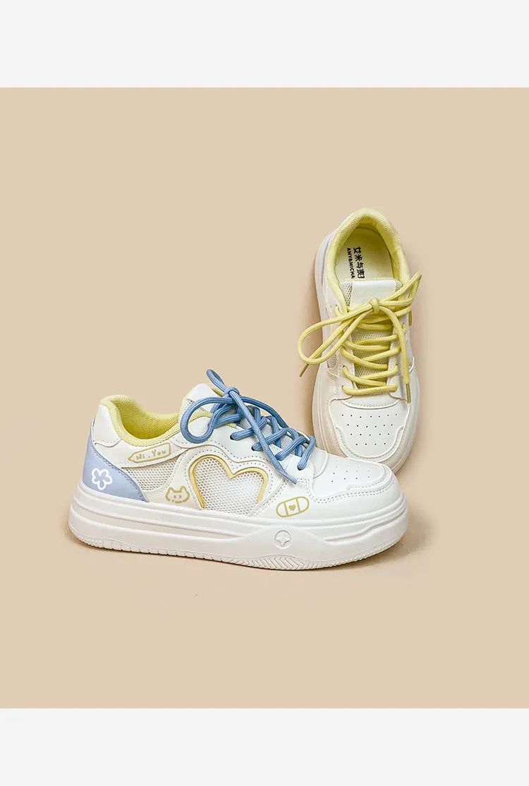 Summer mesh breathable sports casual sneakers in Meow Rabbit Sea Salt Cheese colour with lace-up closure