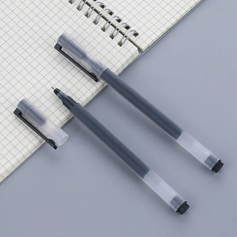 Xiaomi gel pen with 0.5mm black ink and plastic shell for office use