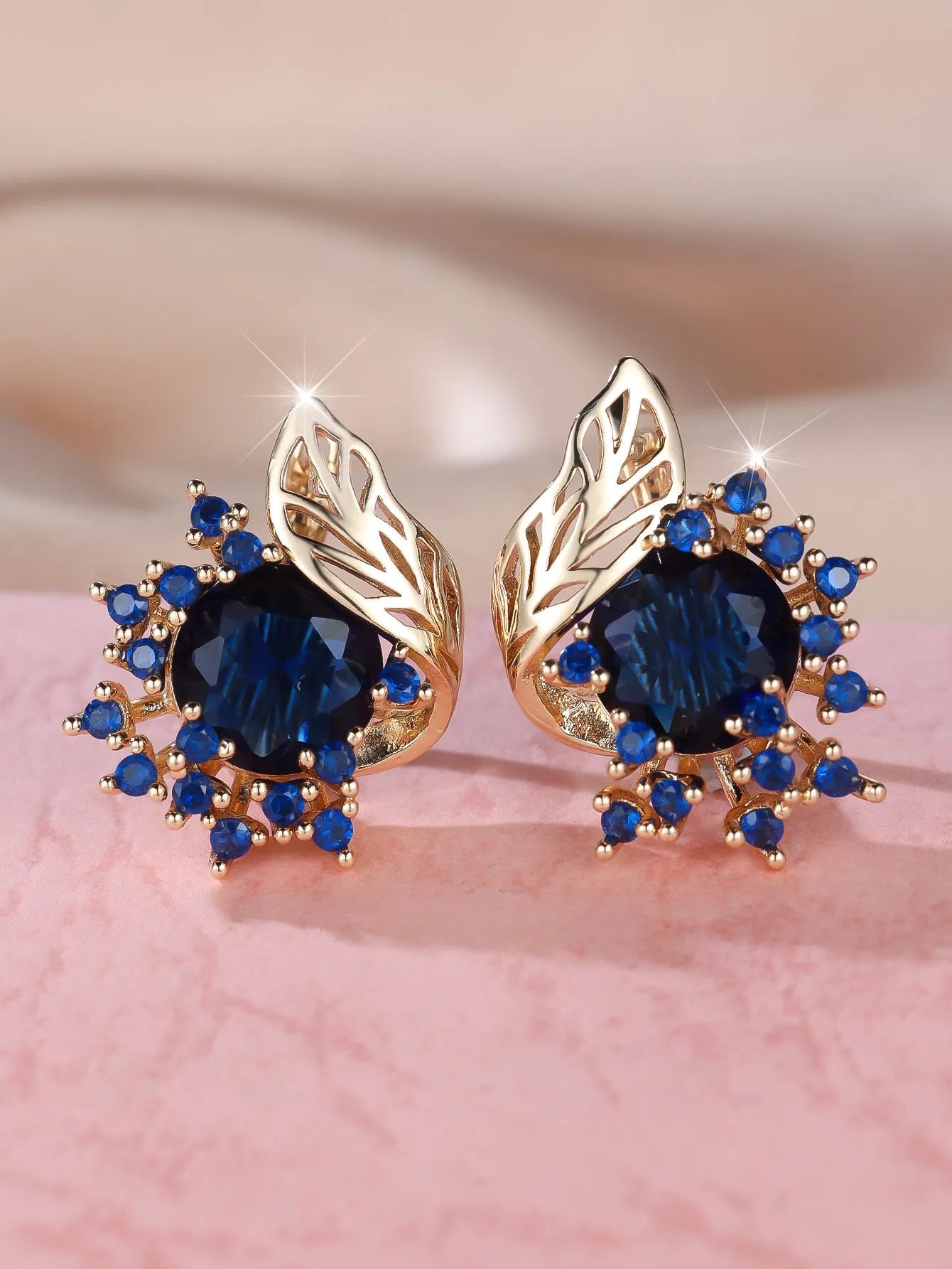 Round flower feather design zircon earrings in rose gold with six champagne gold colour options