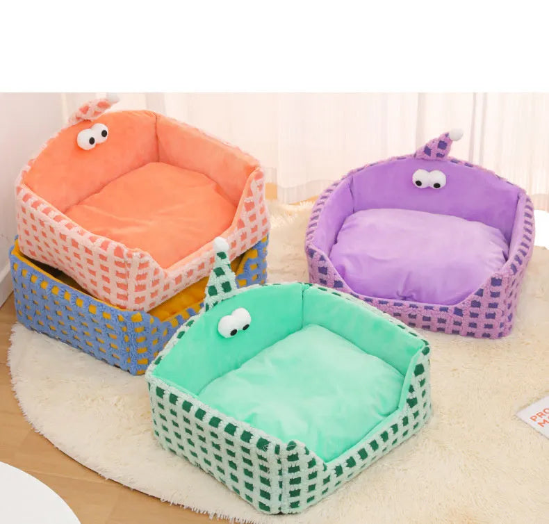 Triangular pet sleeping nest with removable cushion in green, purple and yellow colour options