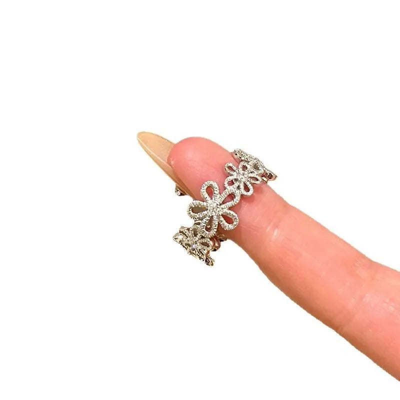 Metal geometry lace hollow flower ring for women in silver electroplated finish