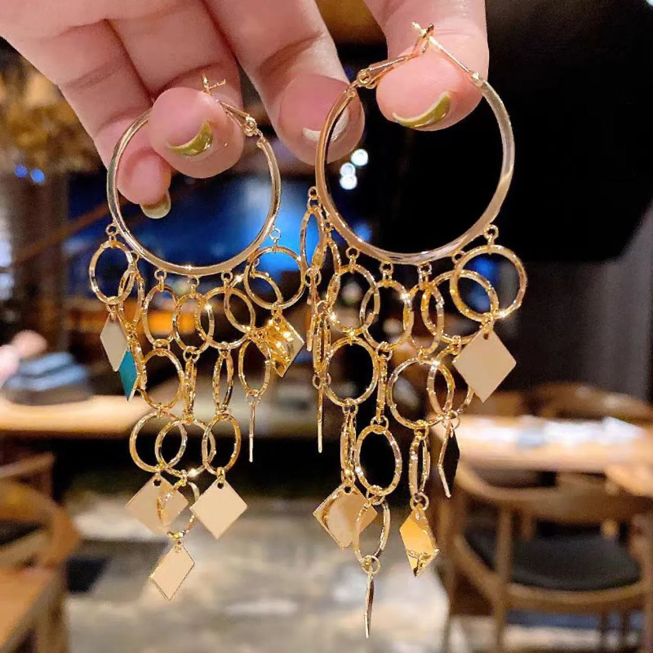 Women's diamond-shaped tassel earrings in gold or silver made from copper with electroplated finish